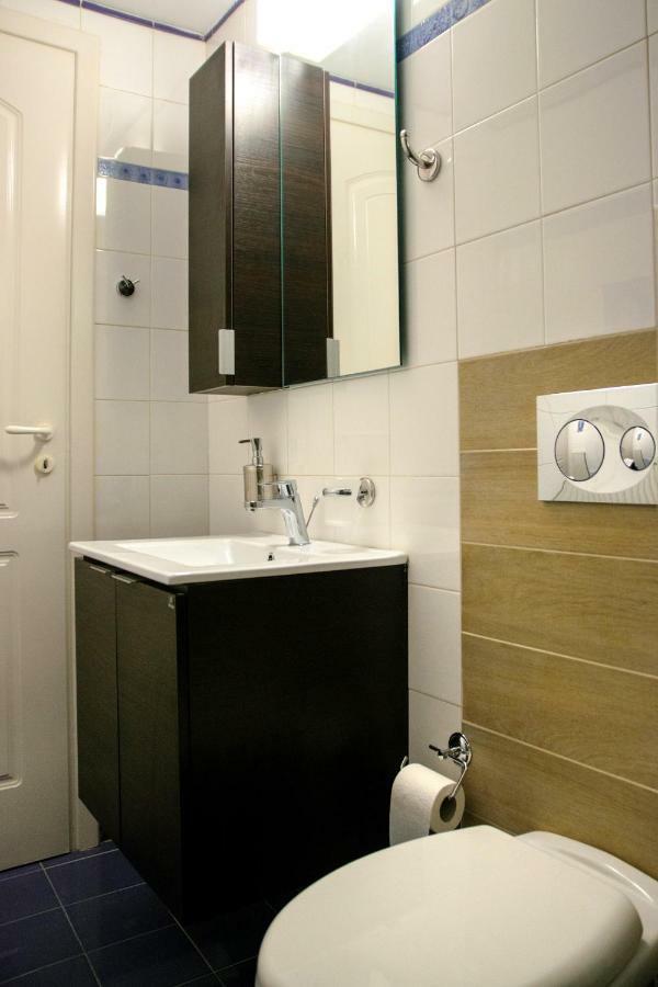Casa Industriale Apartment Каламата Екстериор снимка